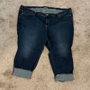 torrid Dark Blue Cuffed Cropped Jeans